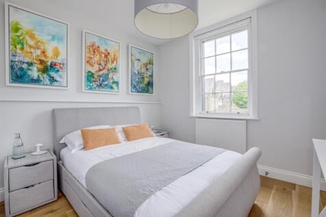 Flat 5, Park House, 31 London Road, HP11 1WQ-8.jpg