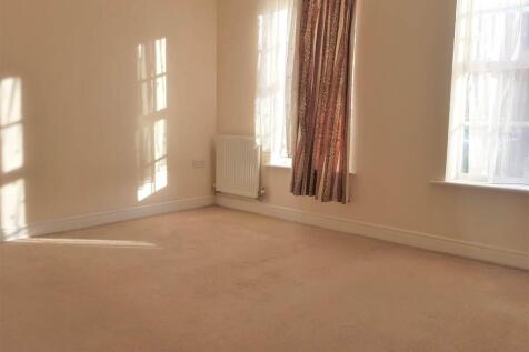 thumbnail_Bedroom 1 (1).jpg