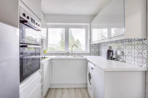 45 Keep Hill Drive, HP11 1DT-1.jpg