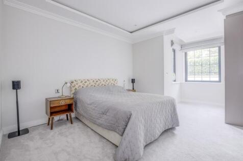 Apt 4 Wellington Court, 66 Penn Road, HP9 2LS-15.j