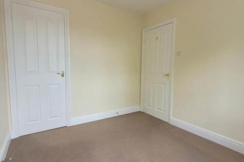 Bedroom Two (2).jpg