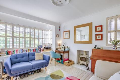 2 Lime Avenue, HP11 1DP-10.jpg