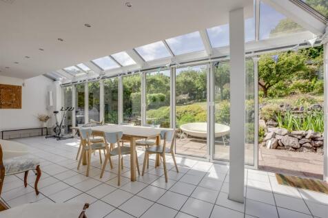 2 Lime Avenue, HP11 1DP-8.jpg
