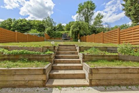 57 Plumer Road, HP11 2SR-11.jpg