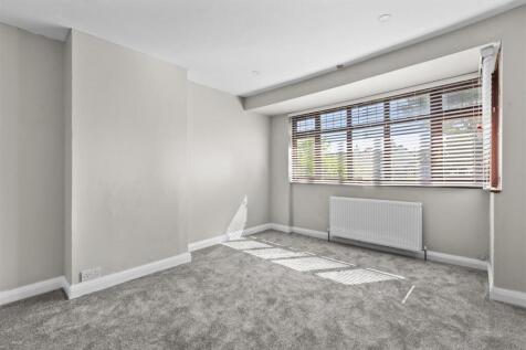 25 Melbourne Road, HP13 7HE-2.jpg