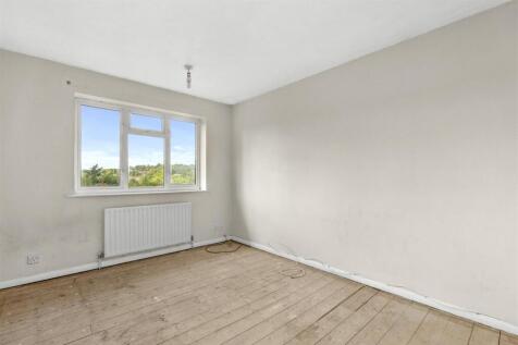 2 Southfield Road, HP13 5LA-2.jpg