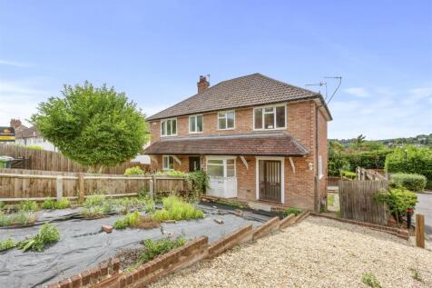 2 Southfield Road, HP13 5LA-14.jpg