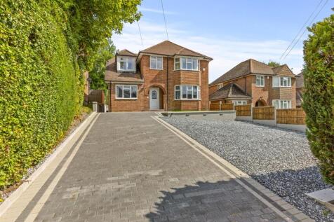 6 Coningsby Road, HP13 5NX-14.jpg
