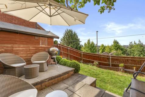 33 Brecon Way, HP13 5NN-13.jpg