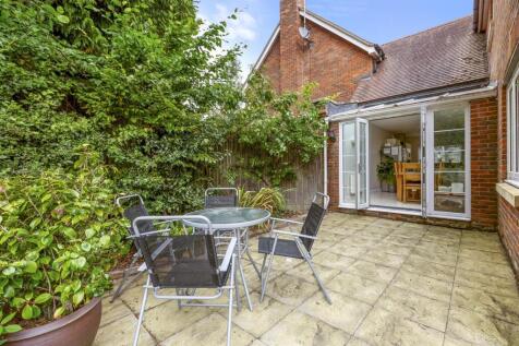 PATIO SEATING AREA