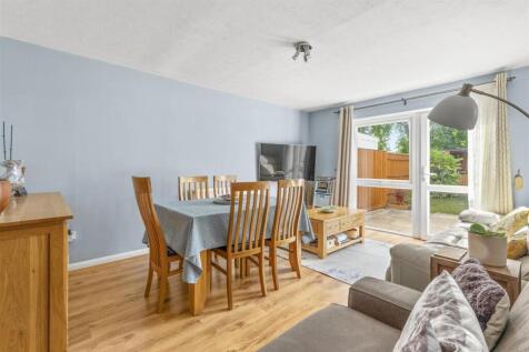 71 Lansdowne Way, HP11 1TW-9.jpg