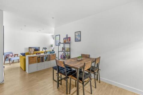 11 Tempus Court, Bellfield Road, HP13 5HA-6.jpg