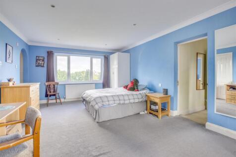 63 Marlow Road, HP11 1TG-9.jpg