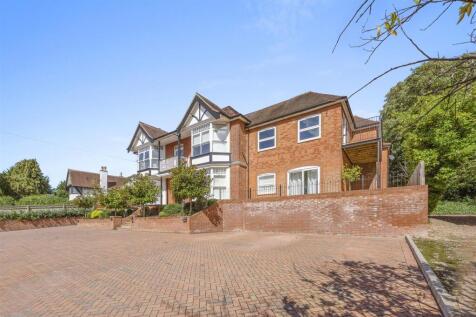 Flat 9 Chilworth House, Rectory Avenue, HP13 6HN-1