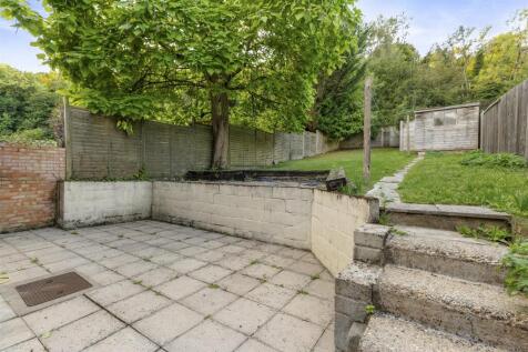 433 Micklefield Road, HP13 7HZ-10.jpg