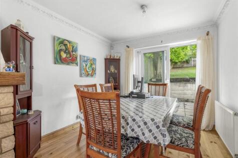 433 Micklefield Road, HP13 7HZ-7.jpg