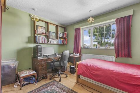 11 Brands Hill Avenue, HP13 5PZ-1.jpg