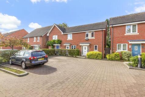 46 Milton Place, HP13 7DN-13.jpg