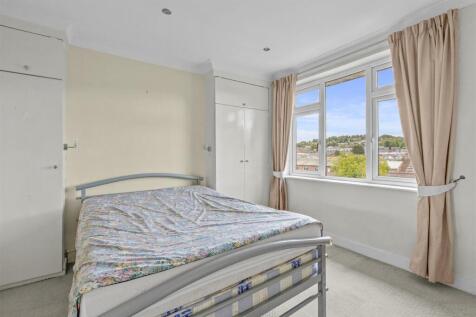 191C West Wycombe Road, HP12 3AF-4.jpg