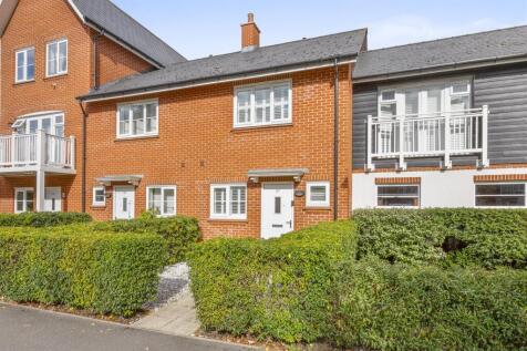 57 Chequers Avenue, HP11 1GD-14.jpg