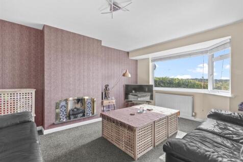 10 Merrydown, HP13 5NQ-5.jpg