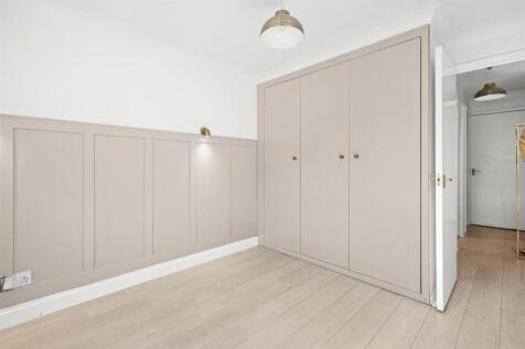 105 Clearbrook Close, HP13 7BS-2.jpg