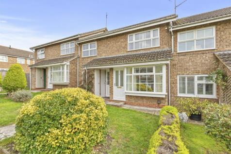 27 Hillary Close, HP21 9TL-13.jpg