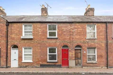 64 Temple End, HP13 5DS-15.jpg