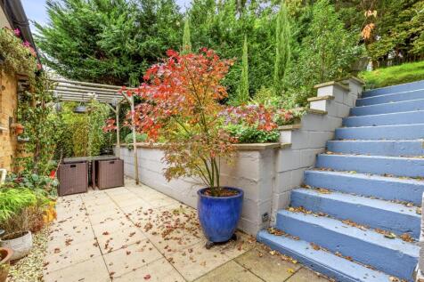 47 Arundel Road, HP12 4NF-7.jpg