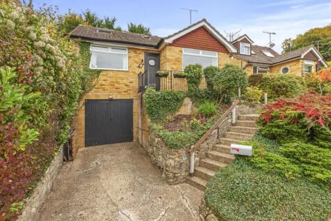 47 Arundel Road, HP12 4NF-14.jpg