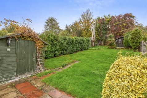 51 Southfield Road, HP13 5JZ-18.jpg