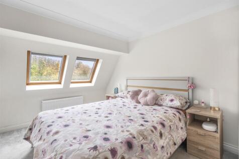 Flat 8, Buckingham Place, Bellfield Rd, HP13 5HW-8