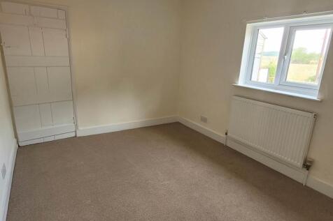 Bedroom One (2) (1).jpg