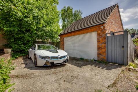 51 London Road, HP11 1BN-22.jpg