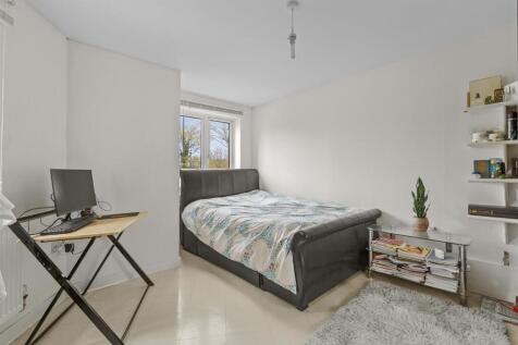 1 Terriers End, HP13 7DB-1.jpg