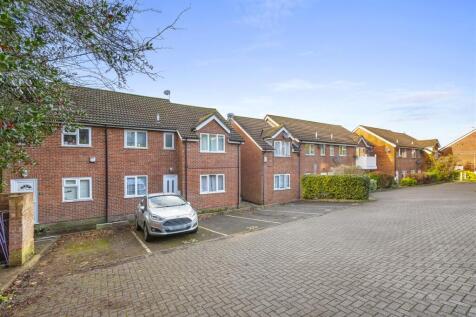 20 Davies Court, Carrington Rd, HP12 3JF-14.jpg