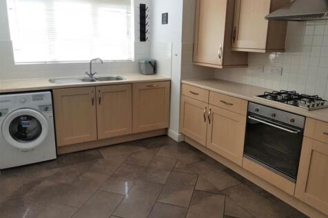 Kitchen (1) (3).jpg