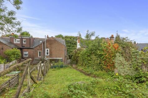 186 Hughenden Road, H13 5PD-8.jpg