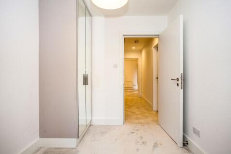 04230820-4d51-4872-b