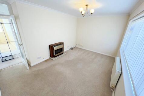 1C8AC394-4E45-40E6-8