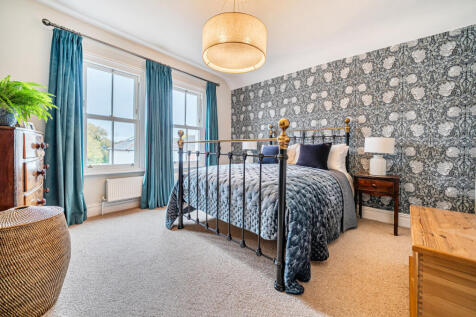 1369219-32-68efc0...