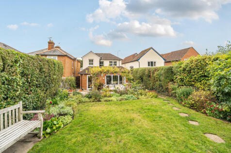 1369219-8-68efbf4...