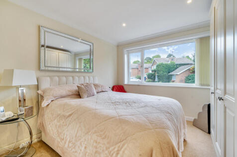 1369267-1-68ee63c...