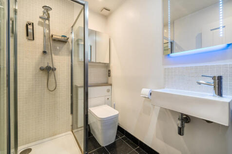 1369328-6-68fa104...