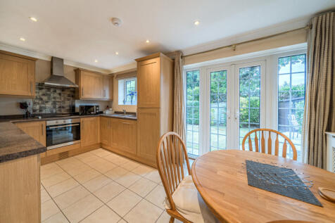 1363196-7-68e5307...