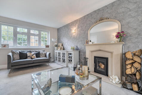 1370449-3-68f262f...