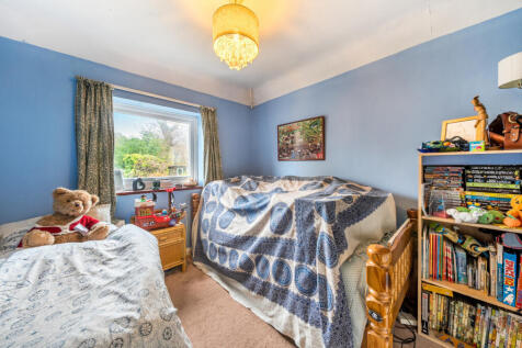 1381114-5-691d9b7...