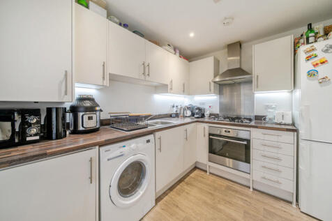 1374722-1-6901f30...