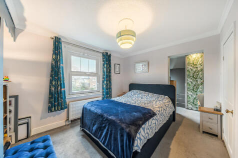 1381435-1-691daa4...