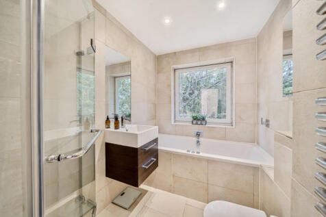 1365652-7-68ee769...